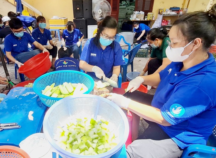 công tác xã hội - Ảnh 1.