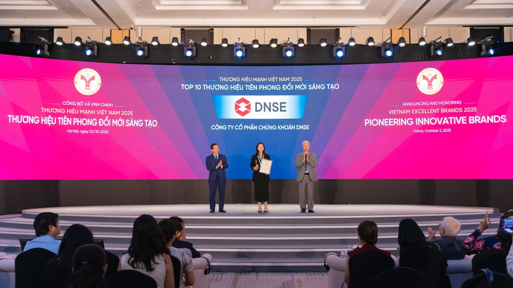 DNSE tiếp tục ghi danh tại giải thưởng Thương hiệu mạnh Việt Nam - 1
