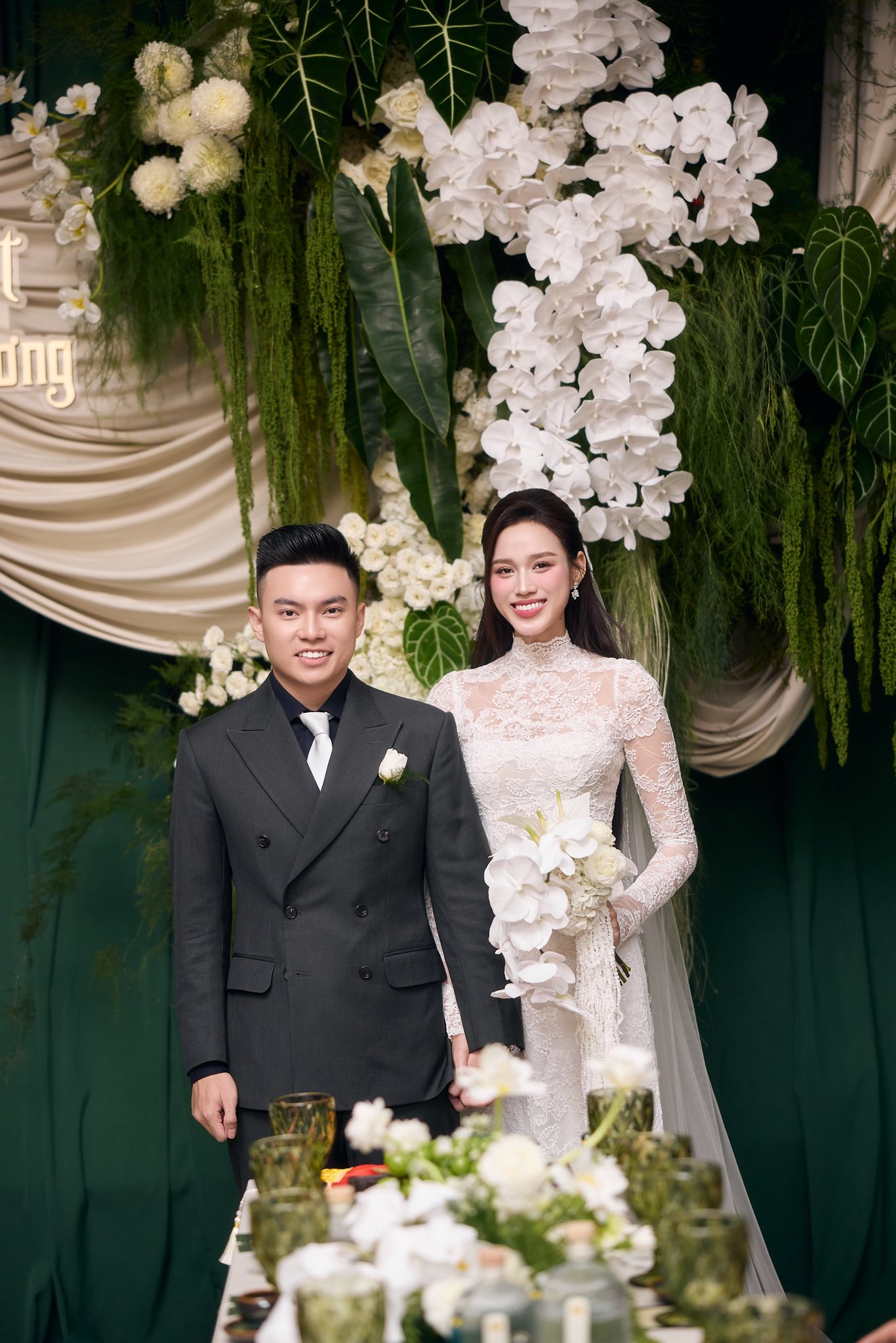 “Dạ, con đi lấy chồng ạ” - chỉ một chữ “Dạ”, cả MXH lặng đi trước đạo làm con của Hoa hậu Đỗ Thị Hà- Ảnh 3.