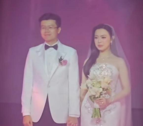 Phan Hoàng, em trai Phan Thành, lễ ăn hỏi Phan Hoàng