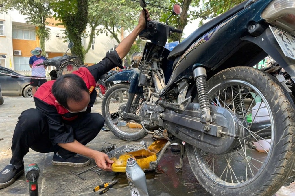 Đặt niềm tin nhầm thợ sửa xe máy, người dùng phải trả “học phí” gấp đôi - 1