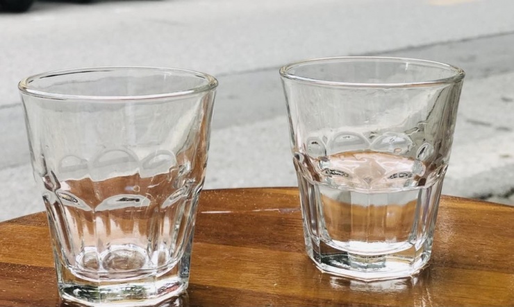 Dấu hiệu bất thường sau khi uống nước cảnh báo thận yếu 1 Nước giúp ích cho nhiều quá trình trong cơ thể. Ảnh: Ban Mai