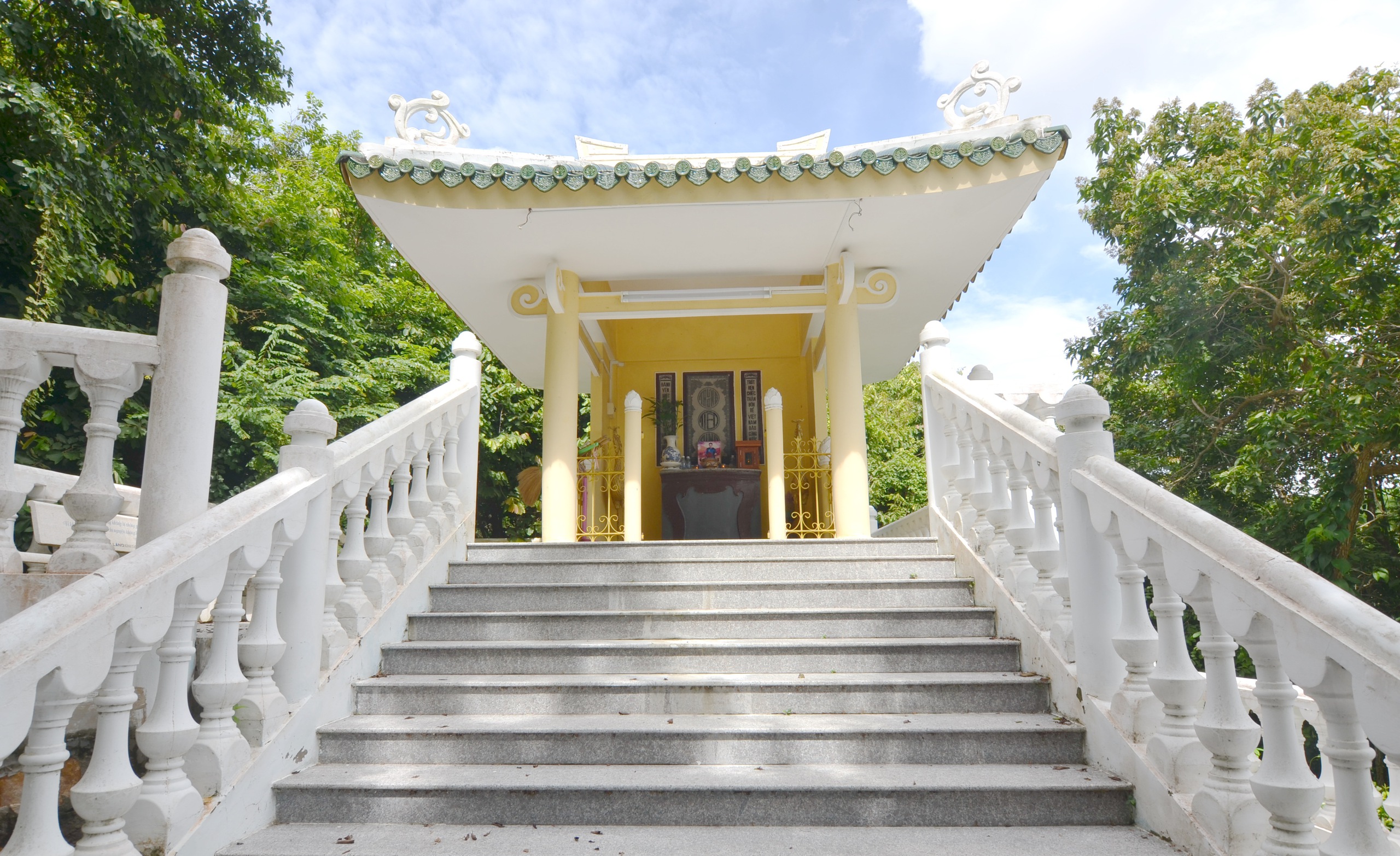 Thất Sơn huyền bí: Dấu xưa cụ Nghè ở Núi Sam- Ảnh 1. Thất Sơn huyền bí: Dấu xưa cụ Nghè ở Núi Sam- Ảnh 1.