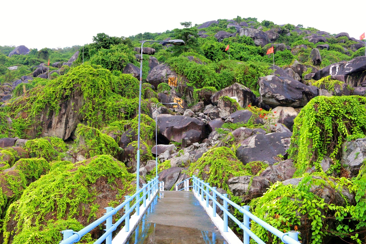 “Đệ nhất chứng danh” của vùng Bảy Núi An Giang - Tức Dụp anh hùng- Ảnh 1.