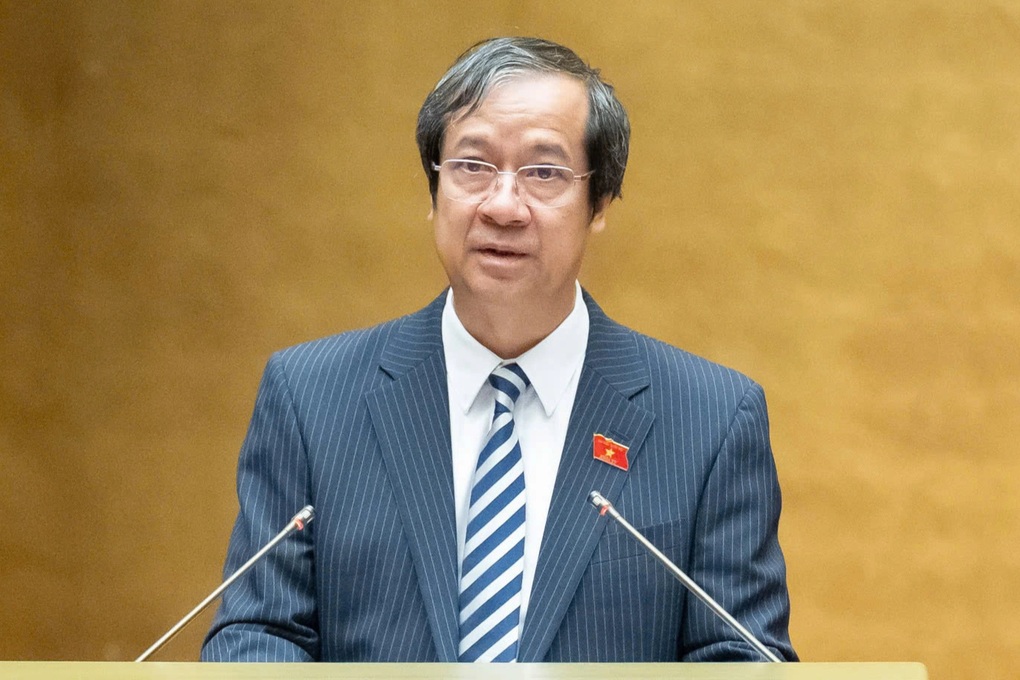 Đề xuất bỏ cấp bằng THCS, cung cấp bộ sách giáo khoa chung và miễn phí - 1