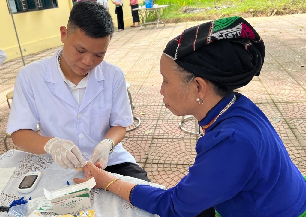 Đề xuất khám sức khỏe định kỳ miễn phí mỗi năm 1 lần theo lộ trình ưu tiên - 1