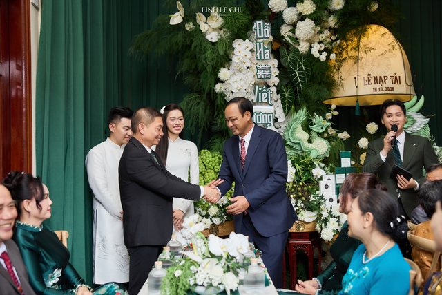 Con người thật của Đỗ Hà - vợ TGĐ Sơn Hải hé lộ qua tin nhắn mời bạn cấp 3 đi đám dự cưới - Ảnh 4.