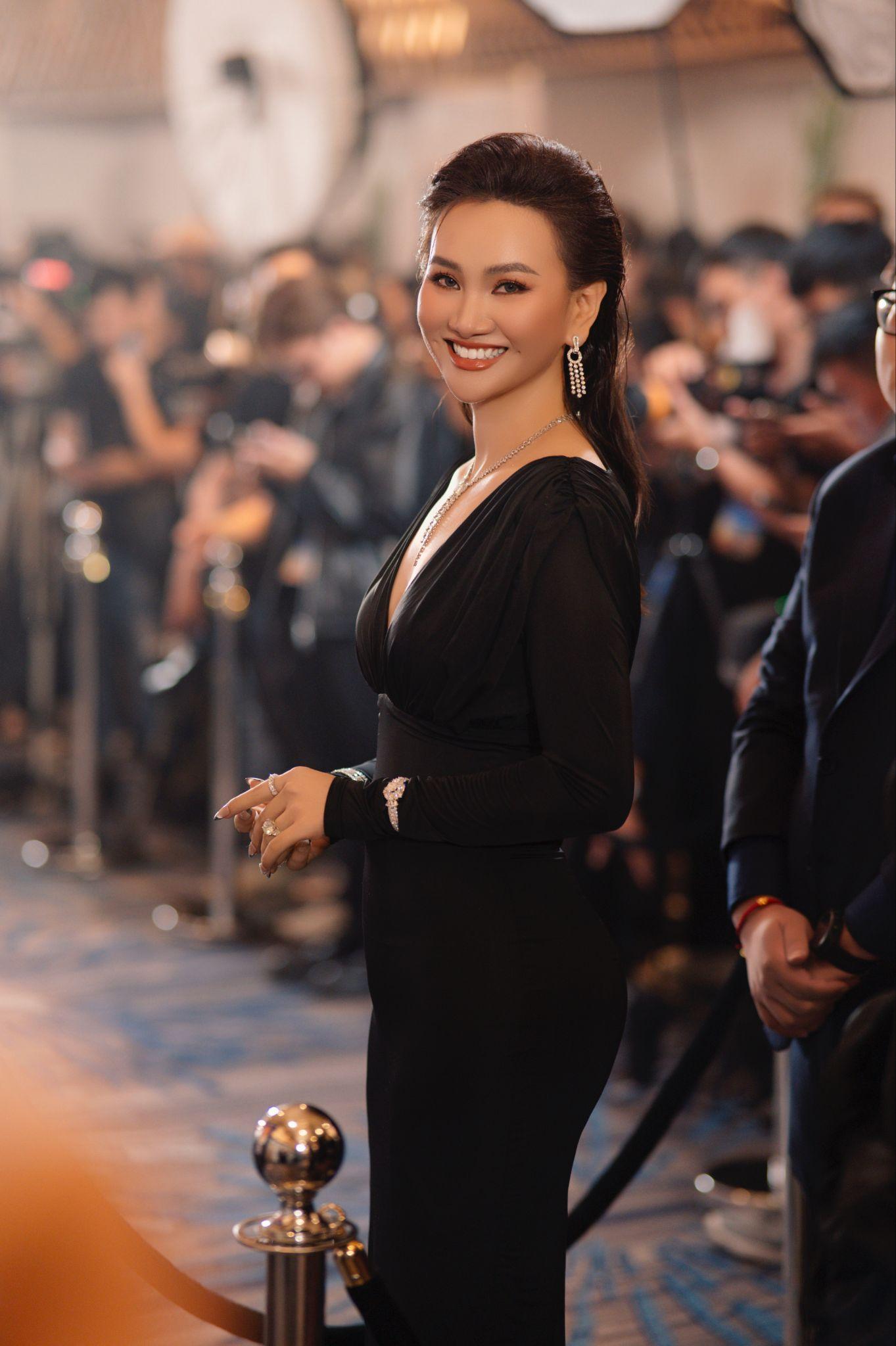 Doanh nhân Hiền Nhiên rạng rỡ tại họp báo Miss Cosmo- Ảnh 1.