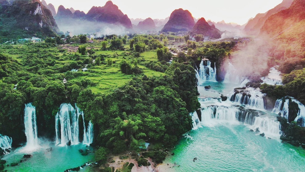 Dừng đón khách ở thác Bản Giốc liên tiếp 2 lần trong một tuần vì mưa bão - 2