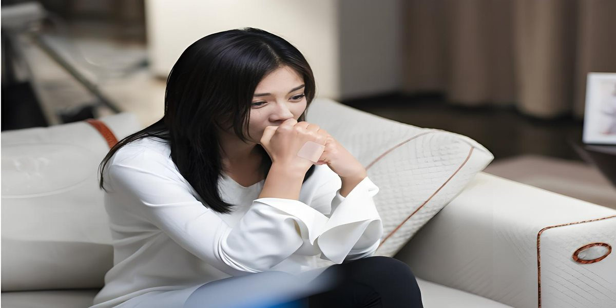 Được bạn chuyển khoản 600 triệu đồng, nữ sinh năm 2005 quyết không nhận mà báo công an- Ảnh 1.