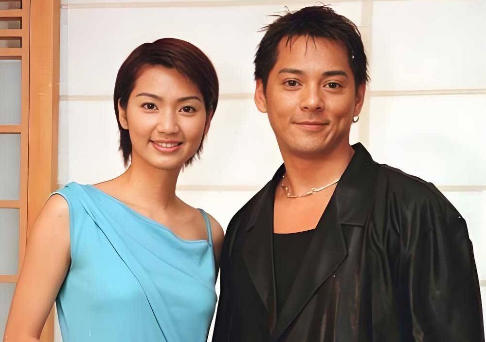 Đường tình cay đắng của mỹ nhân Cbiz khiến 