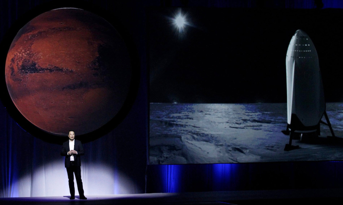 Elon Musk nói về dự án thuộc địa hóa sao Hỏa tại Guadalajara, Mexico, năm 2016. Ảnh: Ulises Ruiz Basurto/EPA