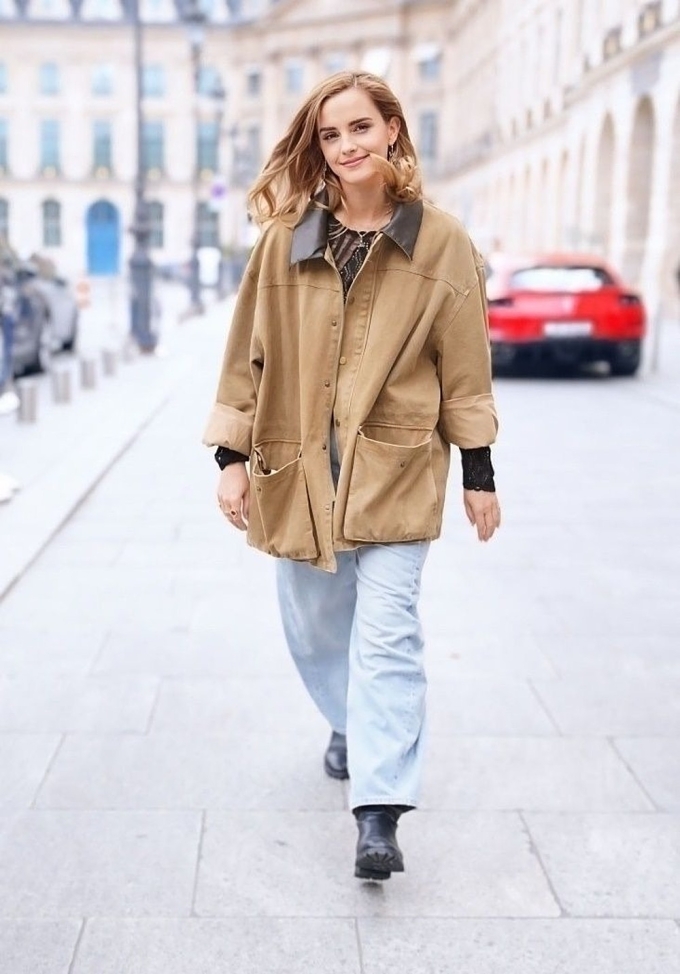 Emma Watson tại Paris hồi tháng 6. Ảnh: Backgrid