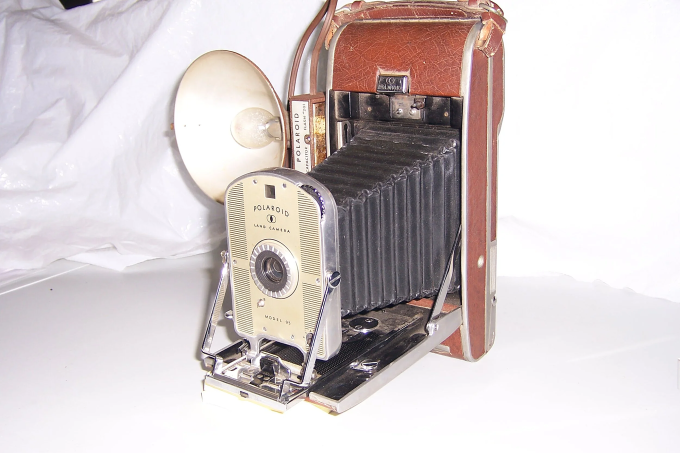 Máy ảnh Polaroid Model 95. Ảnh: Waterville History