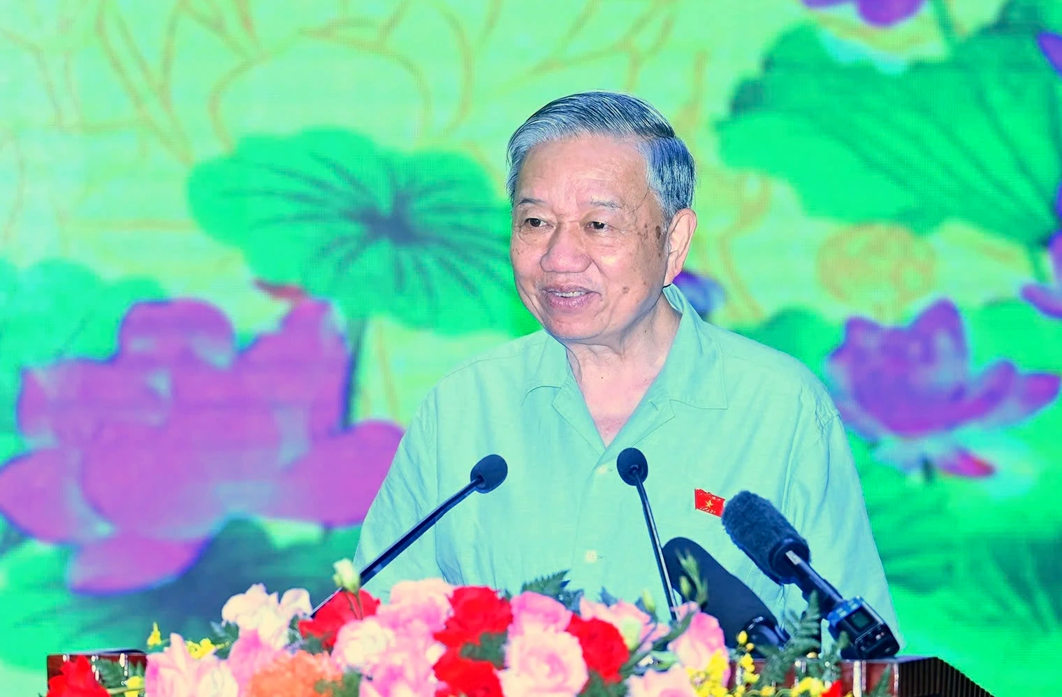 'Giá đất theo thị trường nên dễ bị thao túng, thổi giá' 1 Tổng Bí thư: 'Giá đất theo thị trường nên bị thao túng, thổi giá' - Ảnh 1.