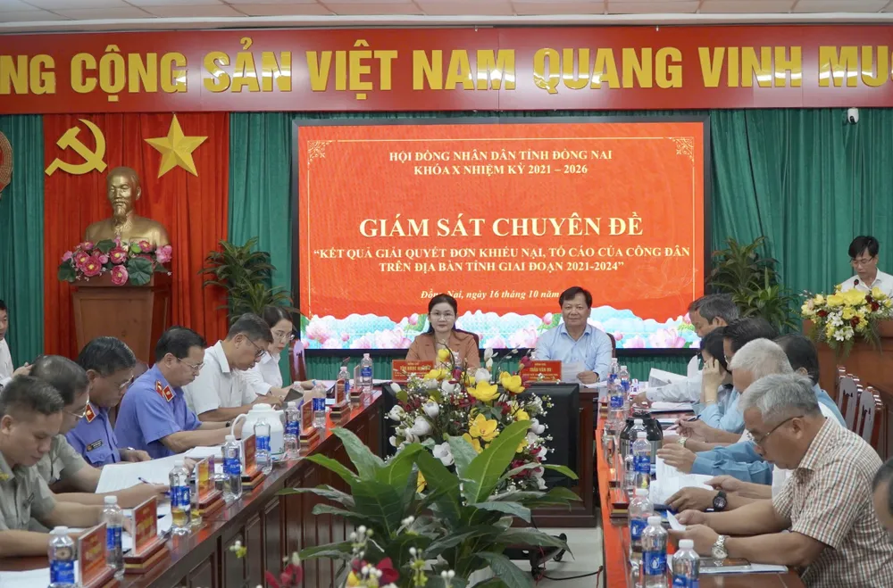 Toàn cảnh buổi giám sát chuyên đề kết quả giải quyết khiếu nại, tố cáo của công dân trên địa bàn tỉnh giai đoạn 2021- 2024. Ảnh: VŨ HỘI giải quyết khiếu nại 3.jpg