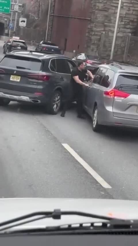 Giao thông Mỹ ngày càng nhiều 'chiếc đầu nóng'