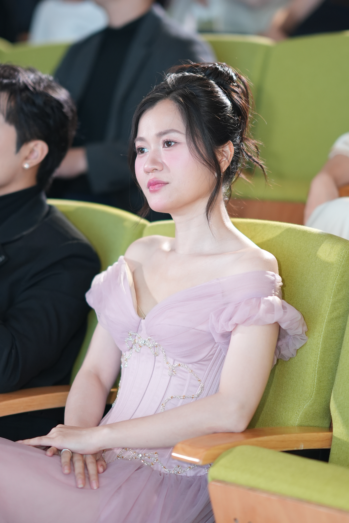 Gin Tuấn Kiệt kể chuyện “vỡ mộng” làm thầy, Lâm Vỹ Dạ bất lực toàn tập với học trò - Ảnh 1.