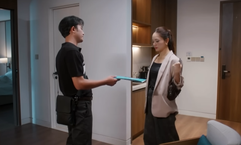 Gió Ngang Khoảng Trời Xanh: Vì sao người vợ điểm 10 vẫn bị phản bội?- Ảnh 1. Gió Ngang Khoảng Trời Xanh: Vì sao người vợ điểm 10 vẫn bị phản bội?- Ảnh 1.