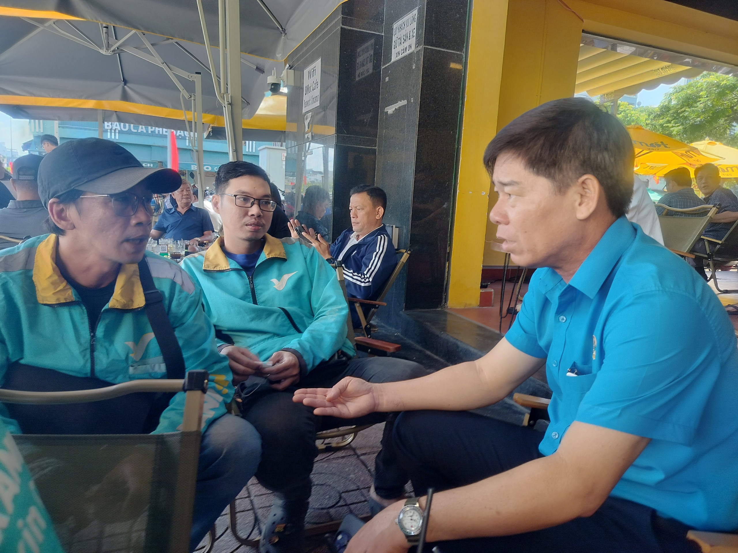 Giữ vững vai trò bệ đỡ - Ảnh 1.