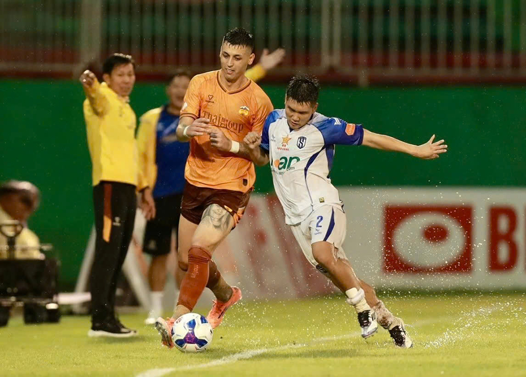 Ngày ra trận của những kẻ cùng khổ: HAGL khó thắng, Thanh Hóa liệu có thoát thua?- Ảnh 1.