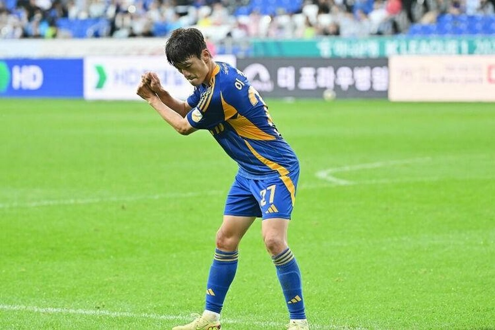 HLV Shin Tae Yong vướng vào bê bối chấn động bóng đá Hàn Quốc - 1