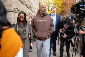 Cầu thủ và HLV xộ khám vì cá cược bất hợp pháp