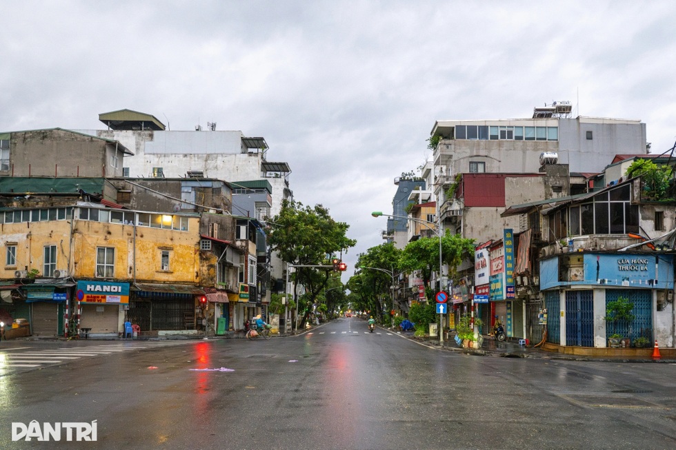 Hà Nội đề xuất bảng giá đất mới, chuyên gia cảnh báo “gánh nặng kép” - 1