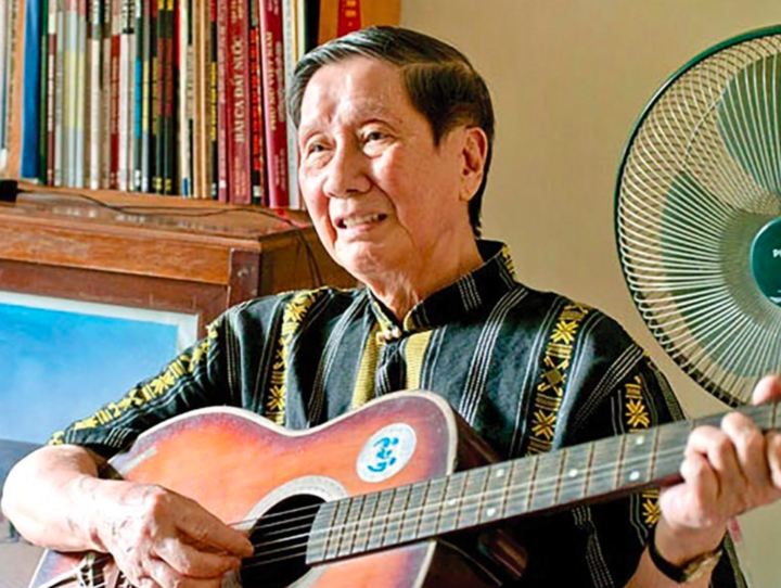 Hà Nội ngập, ca khúc chế của Táo quân Lụt Từ Ngã Tư Đường Phố lại hot rần rần- Ảnh 1.