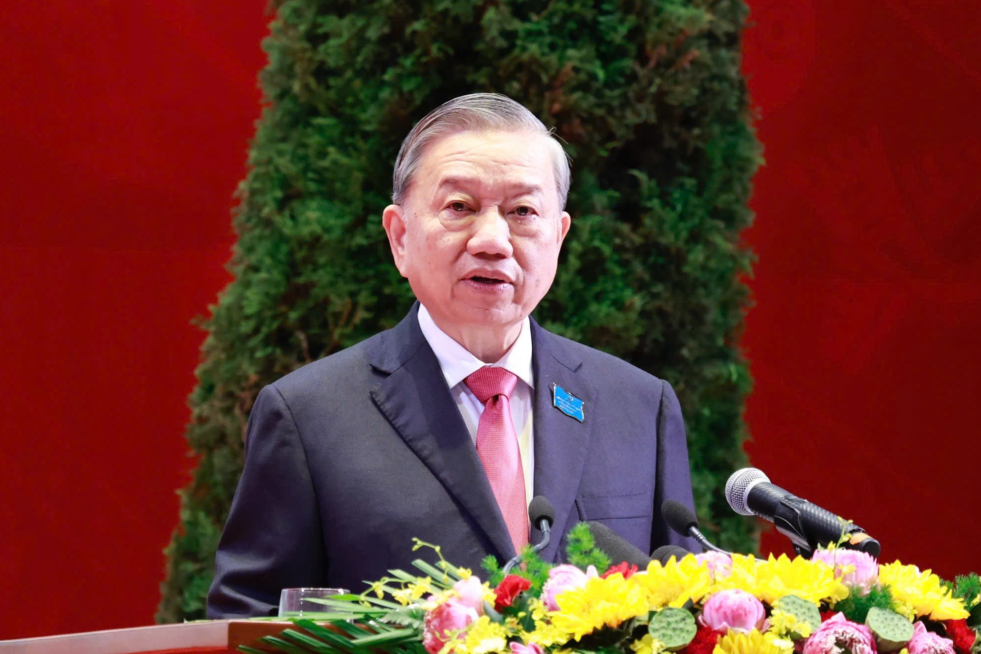 Tổng Bí thư: Nhiệm kỳ này, Hà Nội phải giải quyết dứt điểm ô nhiễm, ngập úng - Ảnh 1.