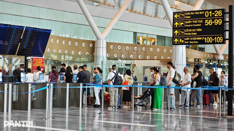 Hàng không chậm chuyến: Không thể xin lỗi là xong! - 1