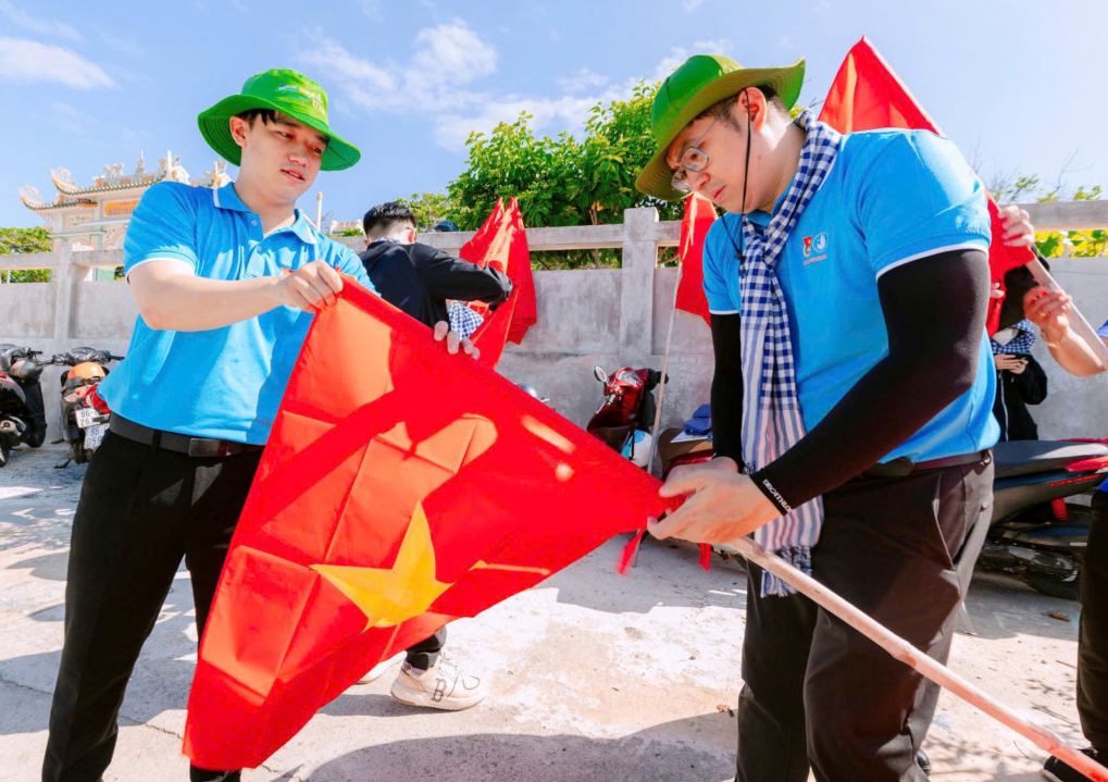 đảo Phú Quý - Ảnh 1.