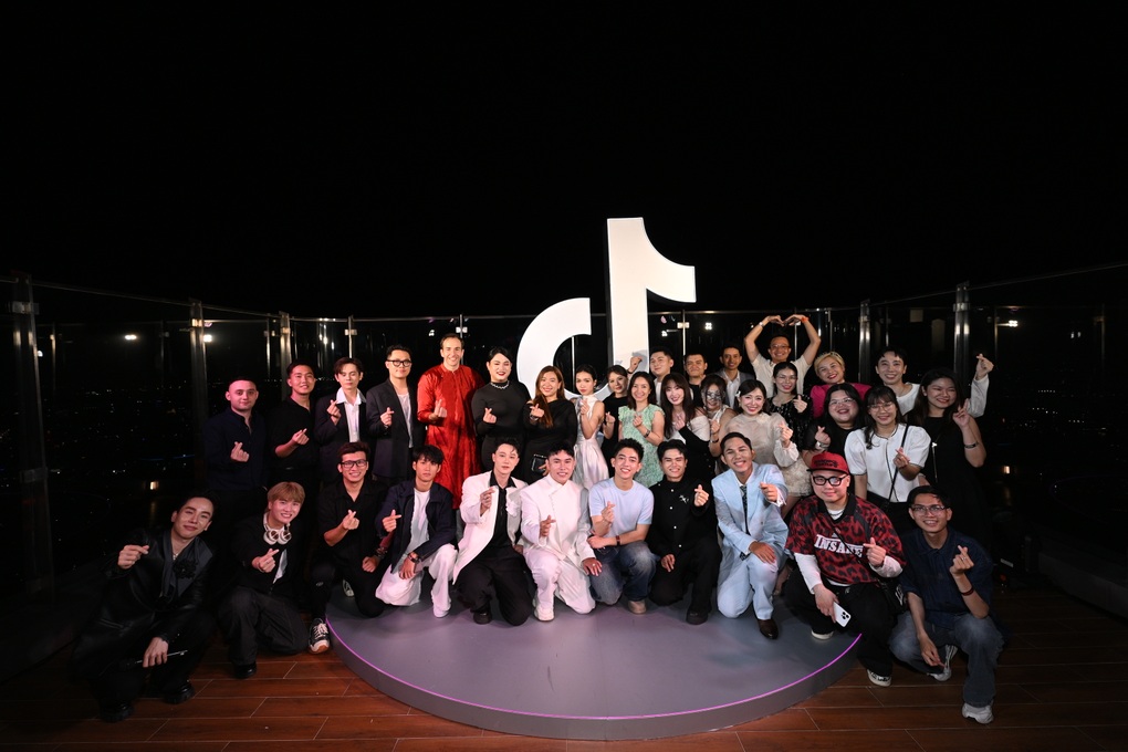 Hoa hậu Khánh Vân, Võ Tấn Phát có mặt trong đề cử TikTok Awards 2025 - 1