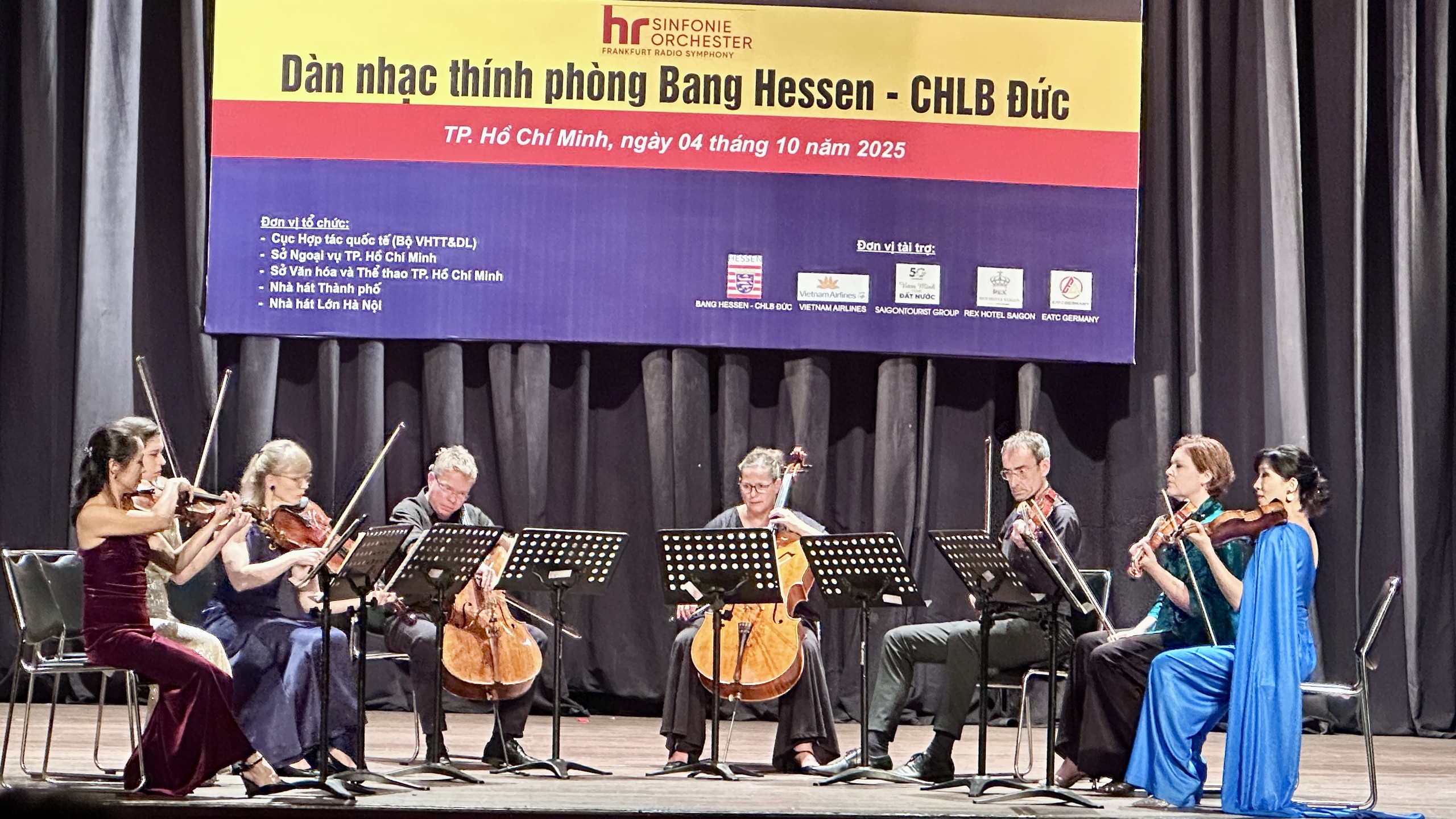 Hòa nhạc kỷ niệm 50 năm quan hệ ngoại giao Việt - Đức- Ảnh 1.