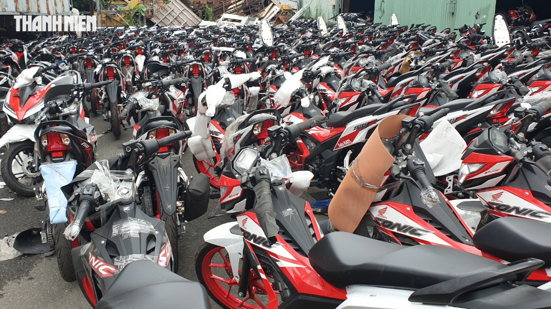 Honda tìm đến thị trường ngách, nỗ lực giữ thị phần xe máy xăng tại Việt Nam 1 Honda tìm đến thị trường ngách, nỗ lực giữ thị phần xe máy xăng tại Việt Nam - Ảnh 1.