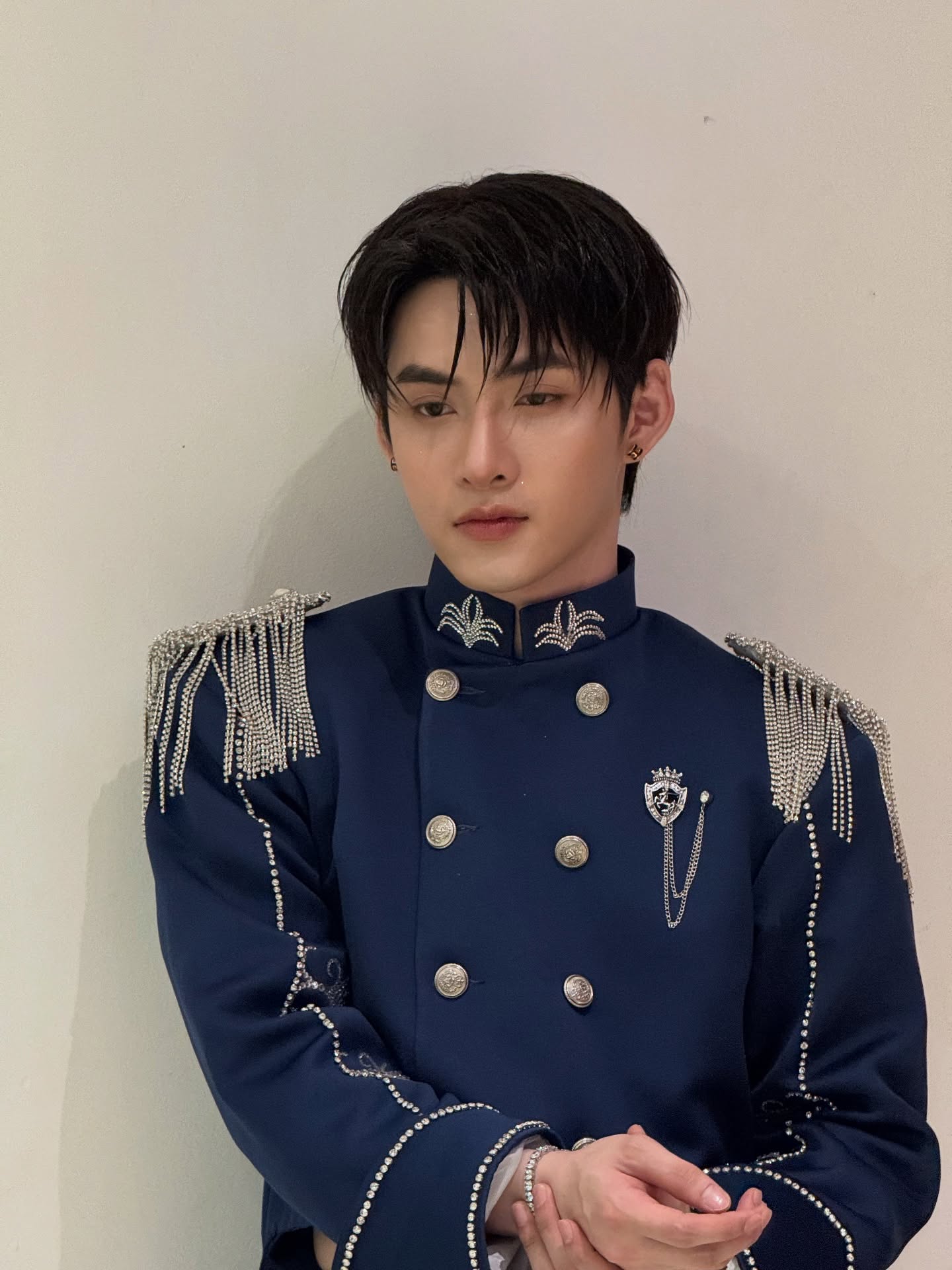 Nam ca sĩ Việt lên hot search Weibo 12 triệu lượt đọc với từ khóa đạo nhái sao Trung Quốc là ai?- Ảnh 6. Nam ca sĩ Việt lên hot search Weibo 12 triệu lượt đọc với từ khóa đạo nhái sao Trung Quốc là ai?- Ảnh 6.