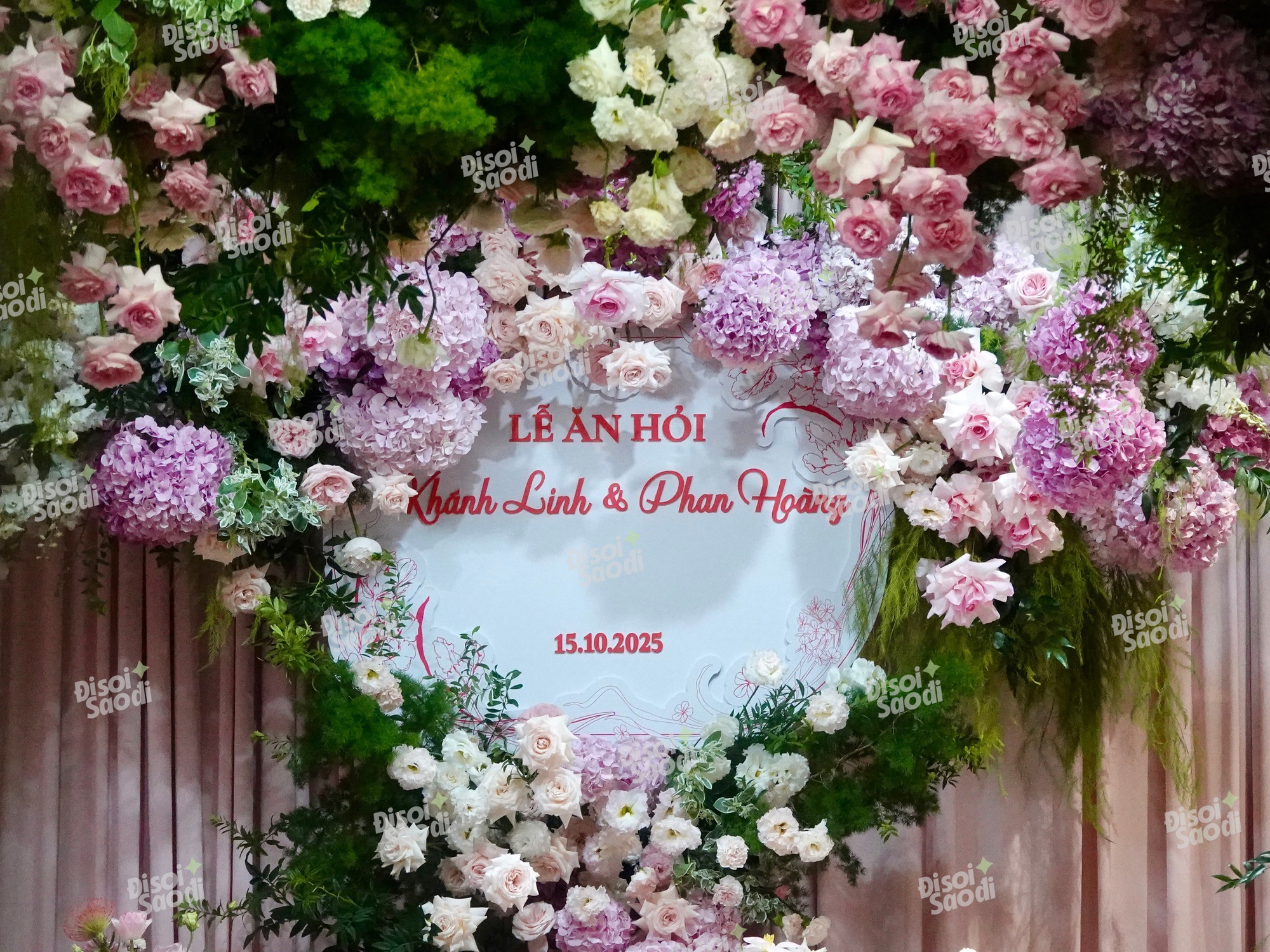 Hỷ sự 0 vàng của thiếu gia Phan Hoàng và ái nữ “tài phiệt”: Giật mình nhìn sang các đám cưới siêu giàu khác - Ảnh 1.