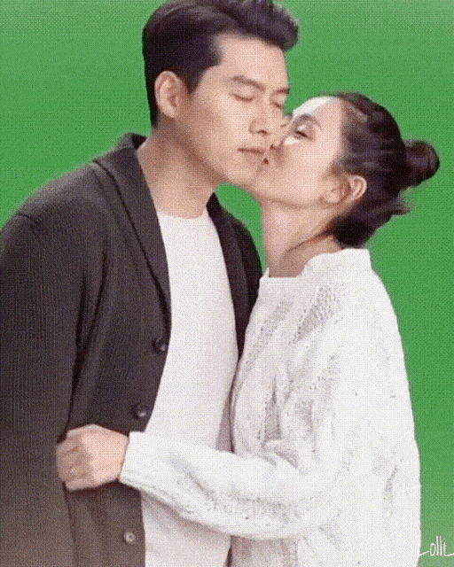 Hyun Bin phũ phàng khiến Son Ye Jin sung sướng ra mặt- Ảnh 4.