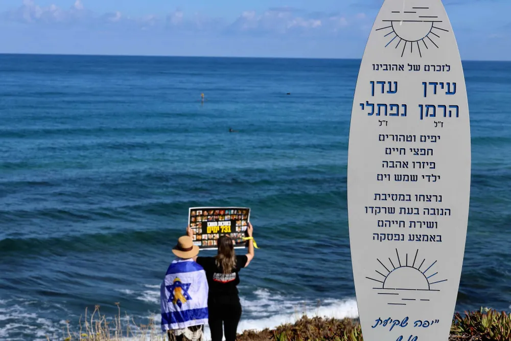 Israel và cái giá của hai năm chiến sự