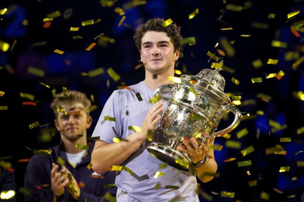 Jannik Sinner tăng tốc, Joao Fonseca đạt thứ hạng cao nhất sự nghiệp - 2