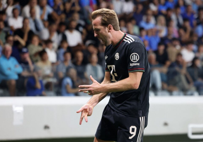 Harry Kane mừng bàn mở tỷ số trong trận Bayern thắng Pafos 5-1 ở lượt hai Champions League trên sân Alphamega, Kolossi, Quận Limassol, Cyprus ngày 30/9/2025. Ảnh: Reuters