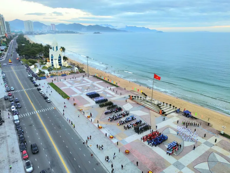 Quảng trường 2 Tháng 4