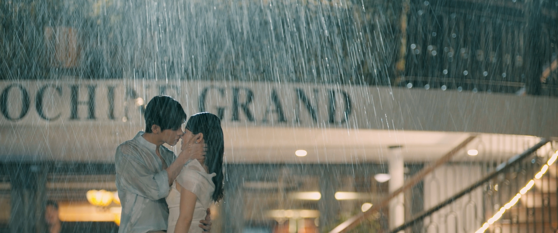 Khán giả đòi Dennis Đặng dừng đóng phim ngay lập tức- Ảnh 3.