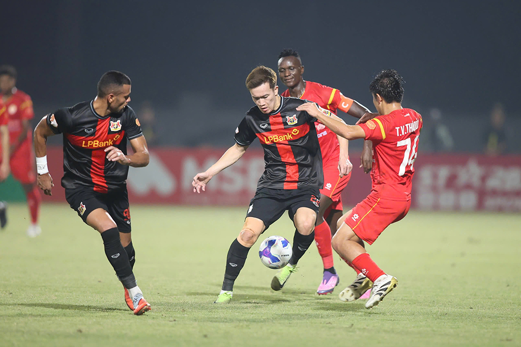 Khó cản bước CLB Ninh Bình- Ảnh 1.