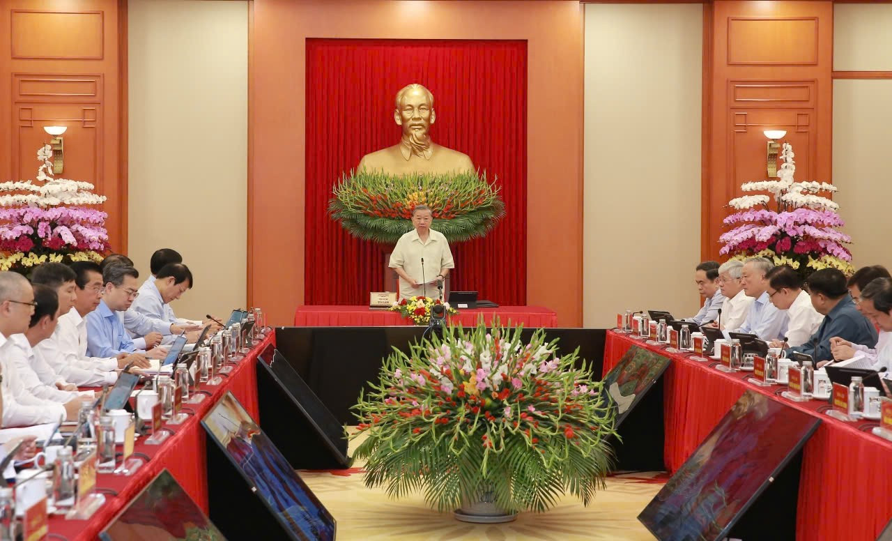 Khoa học, công nghệ, chuyển đổi số không phải thứ để trang điểm 1 Tổng Bí thư: Khoa học, công nghệ, chuyển đổi số không phải thứ để trang điểm - Ảnh 1.