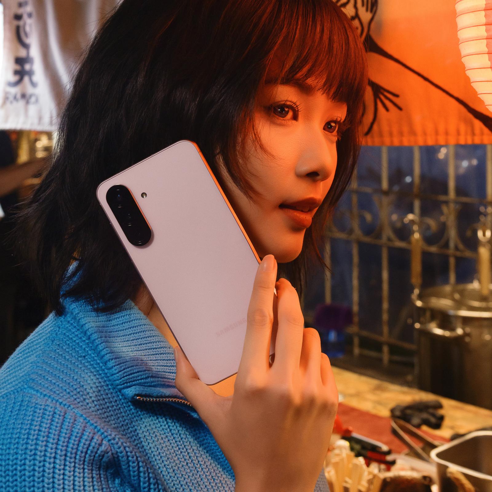 Khỏi lo chông chênh mùa chuyển cấp khi có “cao thủ học đường” Galaxy A56 5G cùng Gemini Live- Ảnh 1.