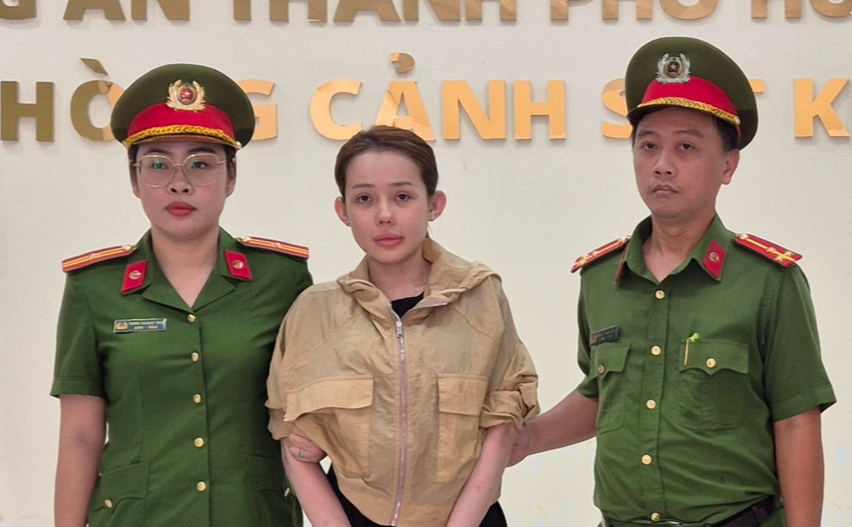 Khởi tố, bắt tạm giam DJ Ngân 98 - Ảnh 1.