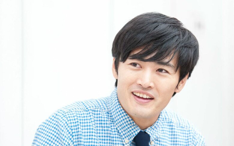 Nam danh hài Nhật Bản có bí quyết giảm cân bằng tay không thuận tương tự như Jeon Ji Hyun.