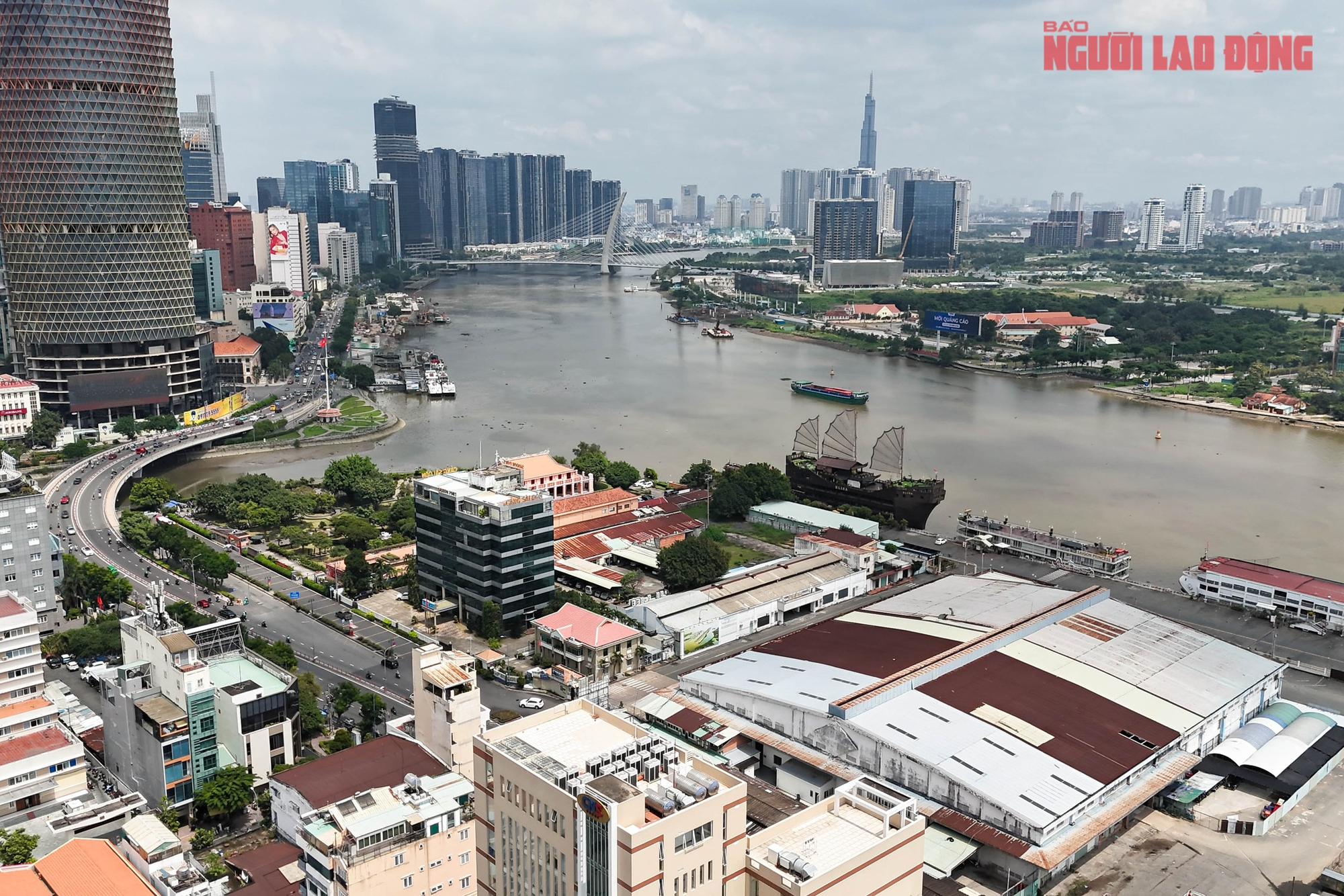 Khu đất Bến Nhà Rồng, số 1 Lý Thái Tổ sẽ làm không gian văn hóa Hồ Chí Minh và công viên 1 Chùm ảnh: Khu đất Bến Nhà Rồng, số 1 Lý Thái Tổ sẽ làm không gian văn hóa Hồ Chí Minh và công viên - Ảnh 1.