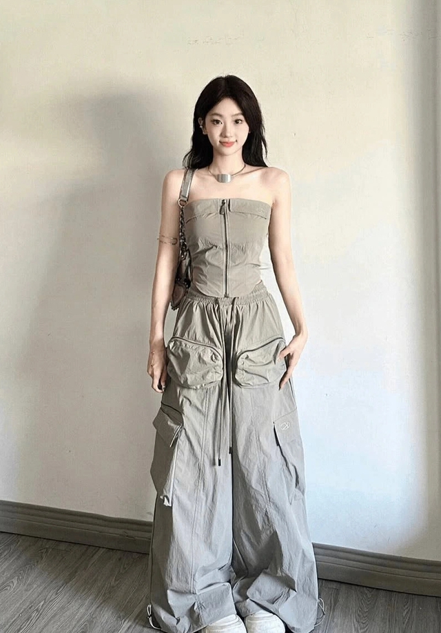 Khuấy động phong cách đường phố với quần túi hộp- Ảnh 6. Khuấy động phong cách đường phố với quần túi hộp- Ảnh 6.